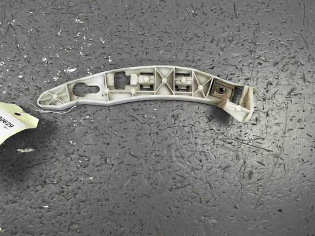 Support de pare chocs arriere PEUGEOT 208 1.6 BlueHDi 75ch FAP Active Diesel - 1