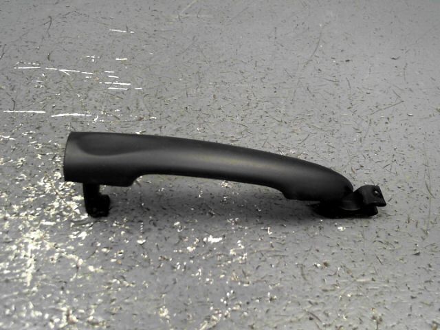 Poignee porte arriere droit RENAULT SCENIC 1.5 dCi 110ch FAP Exception  7places Diesel - 1
