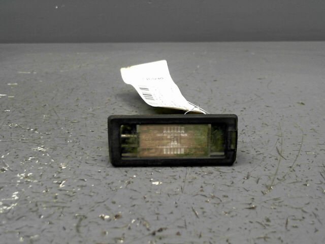 Eclairage de plaque RENAULT SCENIC 1.5 dCi 110ch FAP Exception  7places Diesel - 1