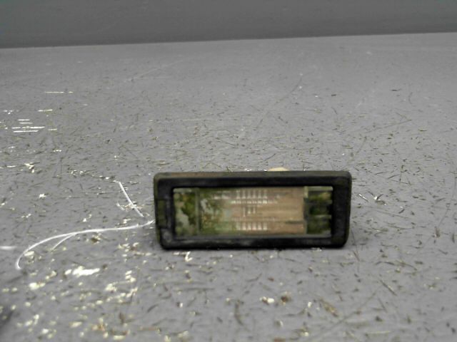 Eclairage de plaque RENAULT SCENIC 1.5 dCi 110ch FAP Exception  7places Diesel - 1