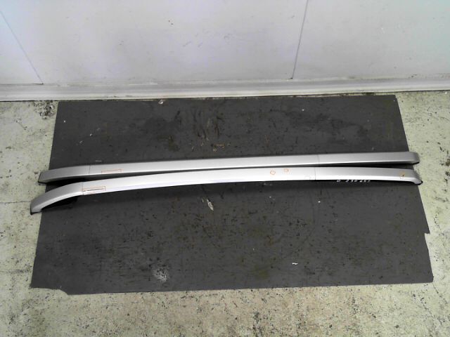 Barres de toit PEUGEOT 2008 Diesel - 1