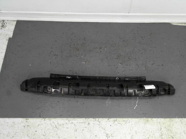 Support de pare chocs arriere PEUGEOT 2008 Diesel - 1