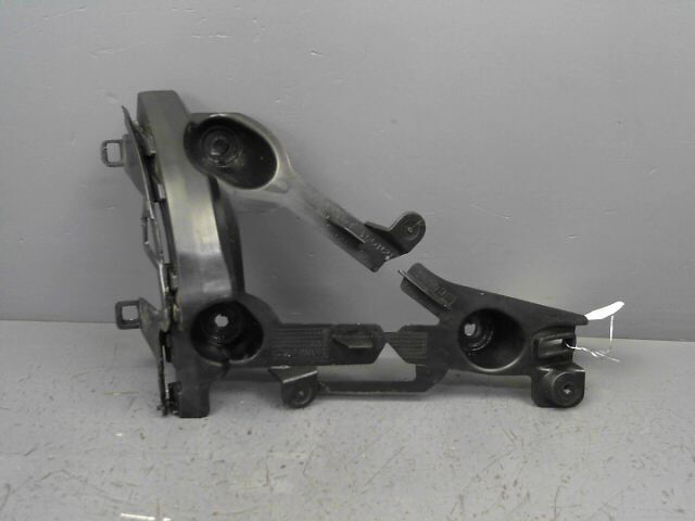 Support de pare chocs arriere PEUGEOT 2008 Diesel - 1