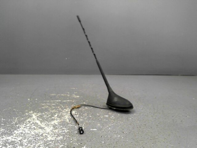 Antenne CITROEN C4 PICASSO 1.6 HDI 110cv Pack Ambiance Diesel - 1