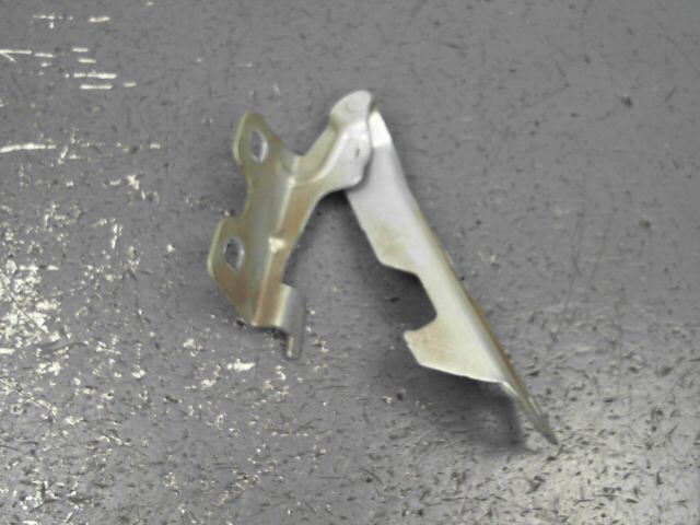 Charniere de capot RENAULT CLIO Confort Authentique 1.5 dCi 80 Diesel - 1