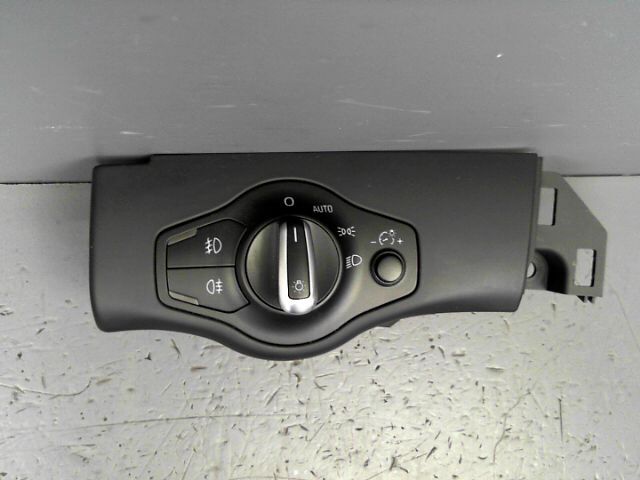 Commande de phare AUDI A5 Diesel - 1