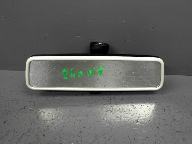 Retroviseur interieur SEAT IBIZA 1.2i 12v 70ch Reference Essence - 1