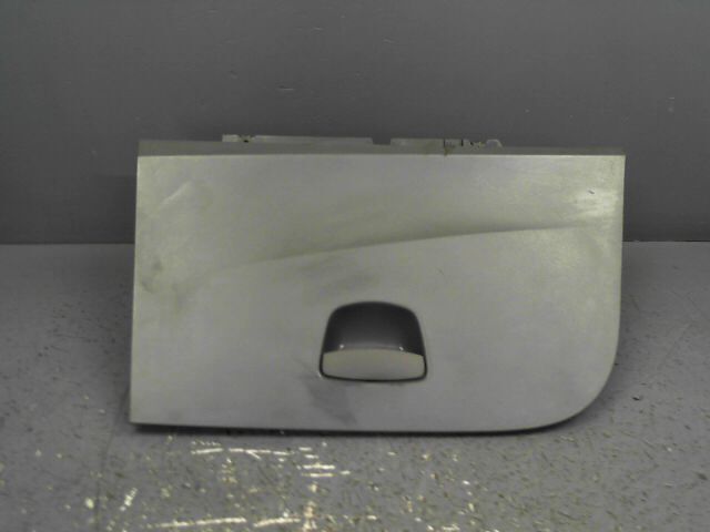 Boite a gants SEAT IBIZA 1.2i 12v 70ch Reference Essence - 1
