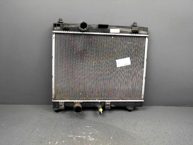 Radiateur eau TOYOTA YARIS Essence - 1
