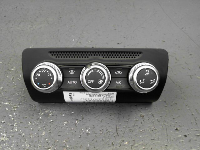 Commande chauffage AUDI A1 Diesel - 1