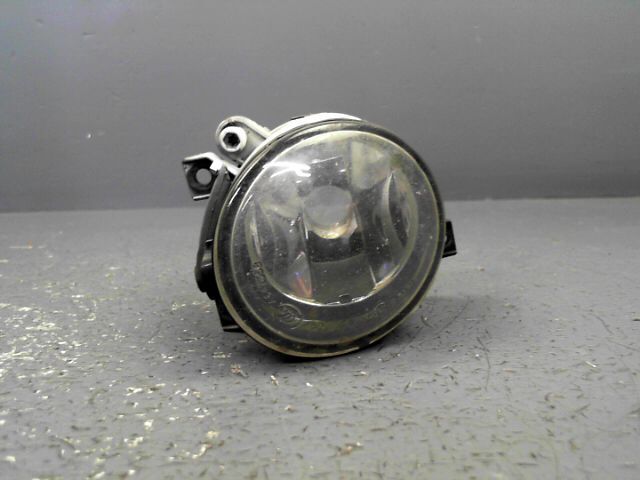 Anti brouillard droit (feux) VOLKSWAGEN SCIROCCO Essence - 1
