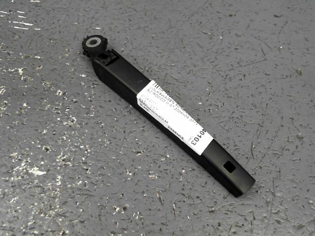 Bras essuie glace arriere VOLKSWAGEN SCIROCCO Essence - 1