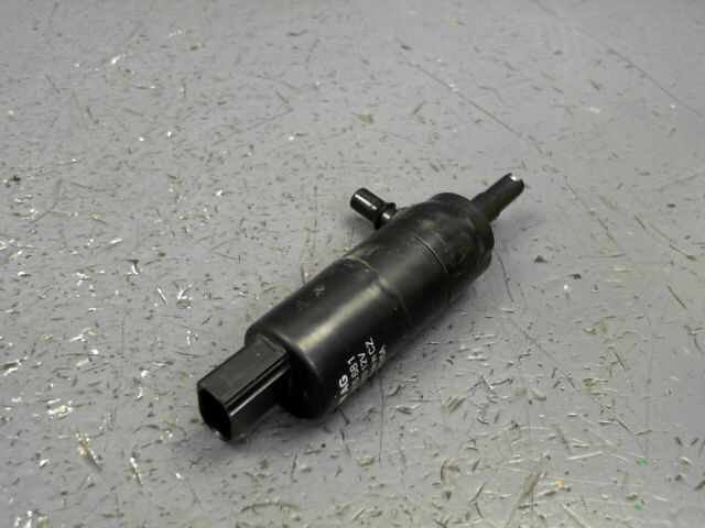 Pompe lave glace avant AUDI A3 Diesel - 1