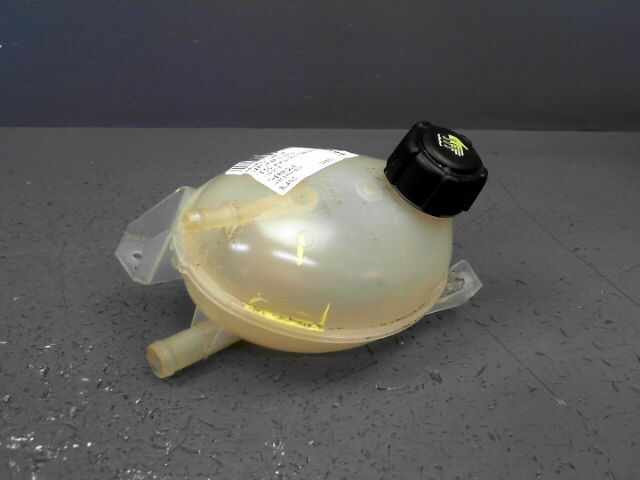 Vase d'expansion RENAULT CAPTUR Diesel - 1