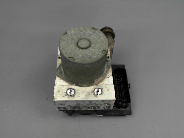 Bloc ABS (freins anti-blocage) AUDI A4 2.0 TDi 143ch DPF Diesel - 1