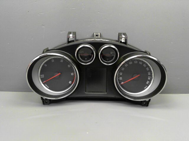 Compteur OPEL MOKKA Diesel - 1