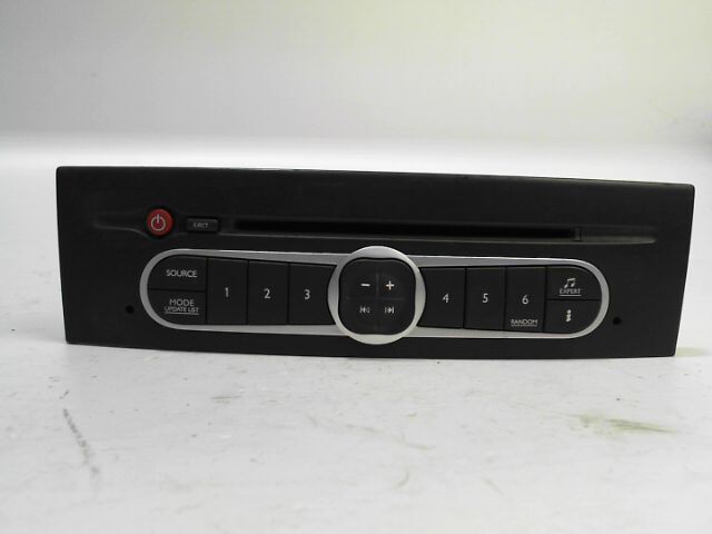 Autoradio d'origine RENAULT LAGUNA Essence - 1