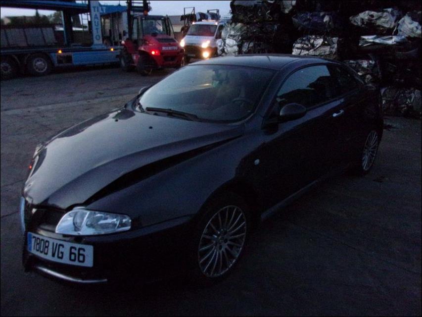 Compresseur clim ALFA ROMEO GT COUPE Essence - 1