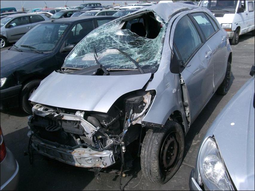 Custode avant droit TOYOTA YARIS 2 PHASE 1 Diesel - 1