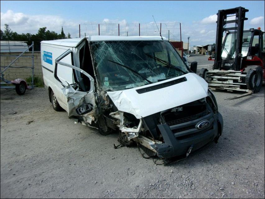 Compresseur clim FORD TRANSIT 4 Diesel - 1