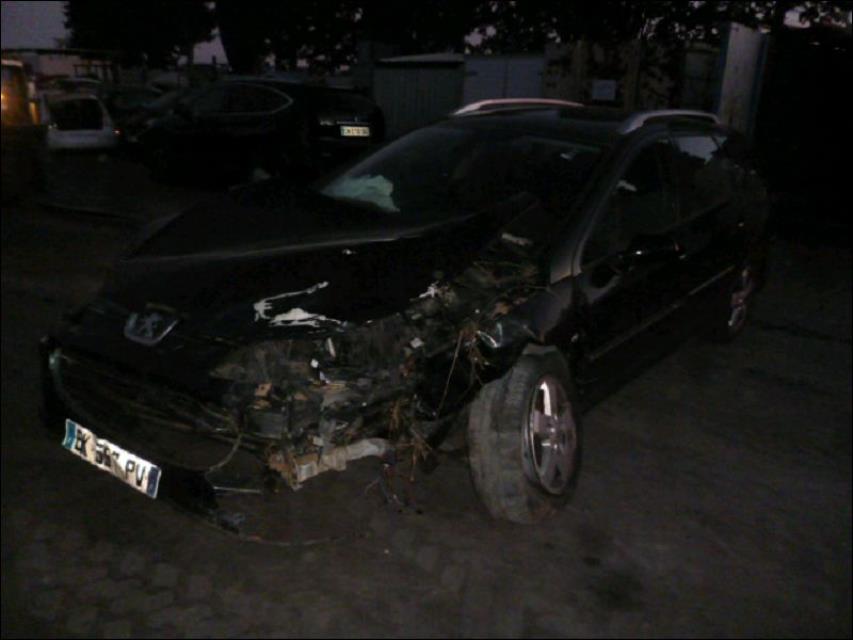 Feu arriere stop central PEUGEOT 407 PHASE 1 BREAK Diesel - 1
