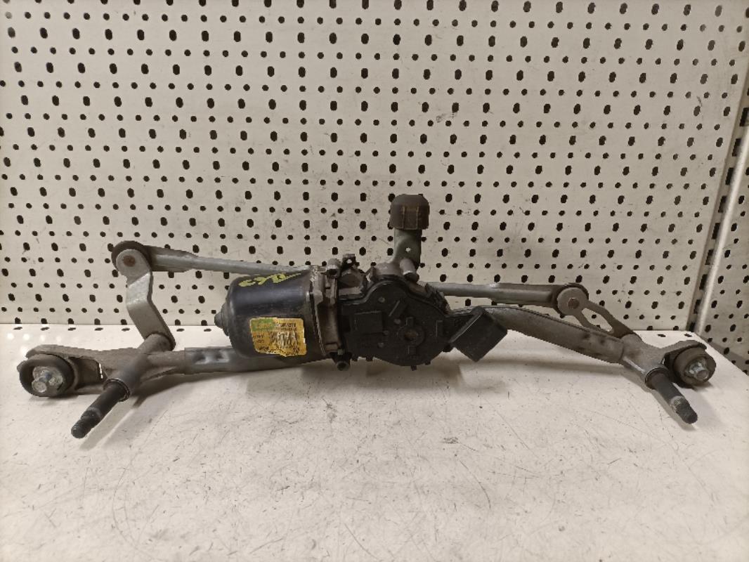 Moteur essuie glace avant