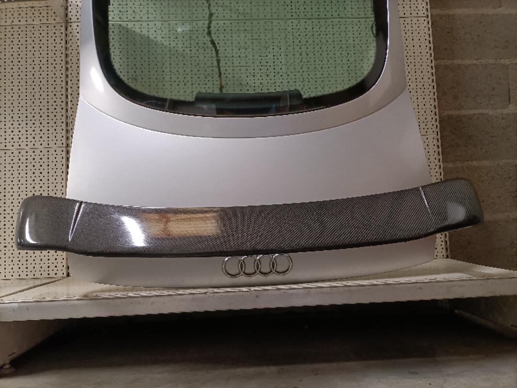 Malle/Hayon arriere