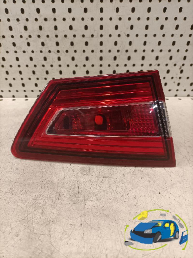 Feu arriere secondaire gauche (feux) RENAULT CLIO 4 PHASE 1  - 1