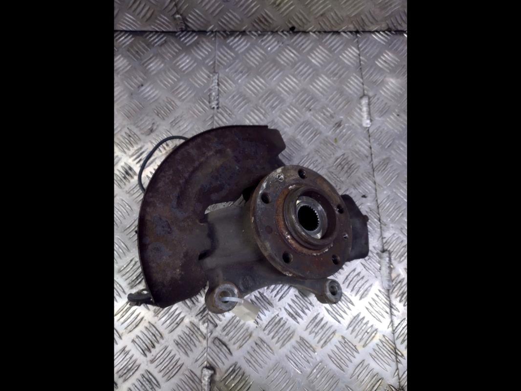 Moyeu avant gauche PEUGEOT 607 PHASE 2  - 1