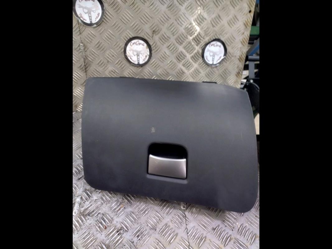 Boite a gants ALFA ROMEO MITO PHASE 1  - 1