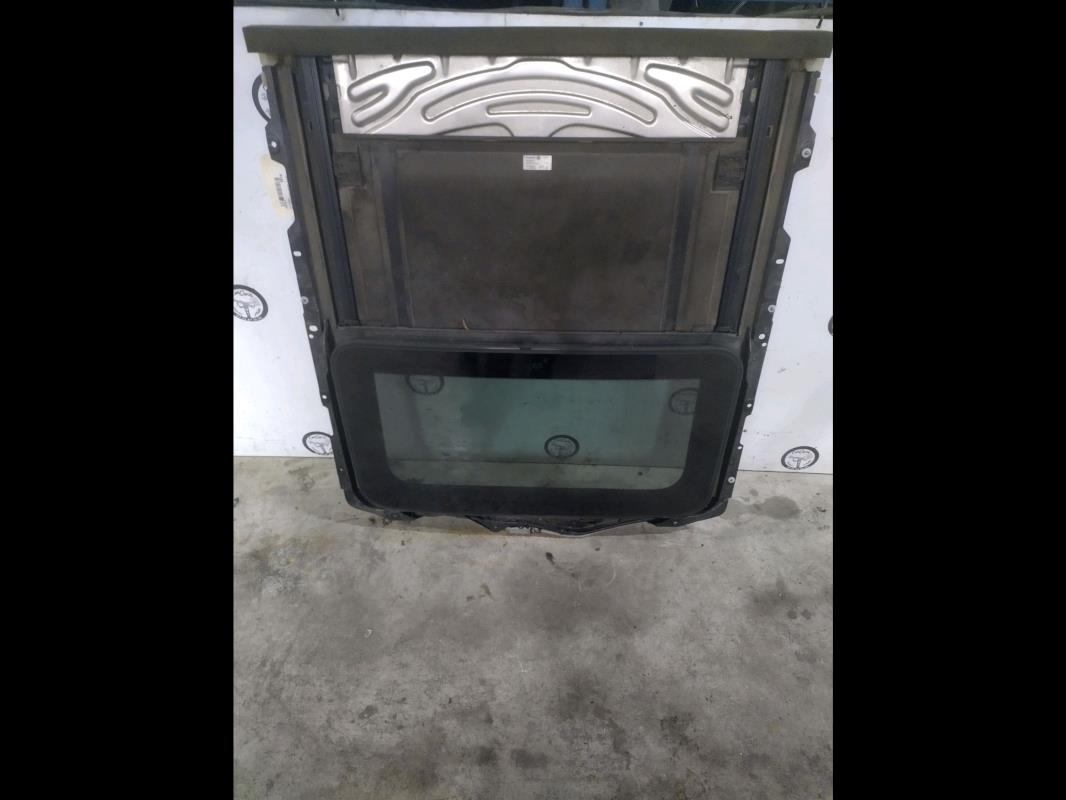 Toit ouvrant BMW SERIE 1 E87 PHASE 2  - 1