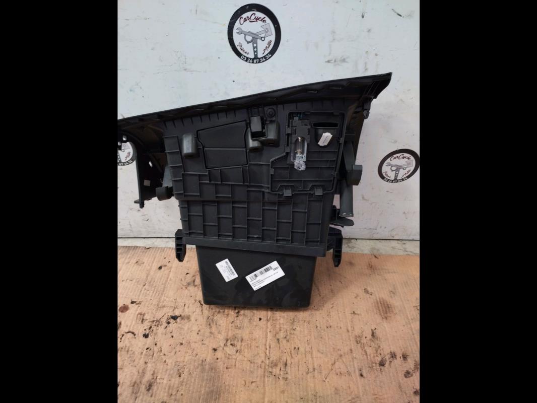 Boite a gants RENAULT MEGANE 3 PHASE 1 COUPE  - 1