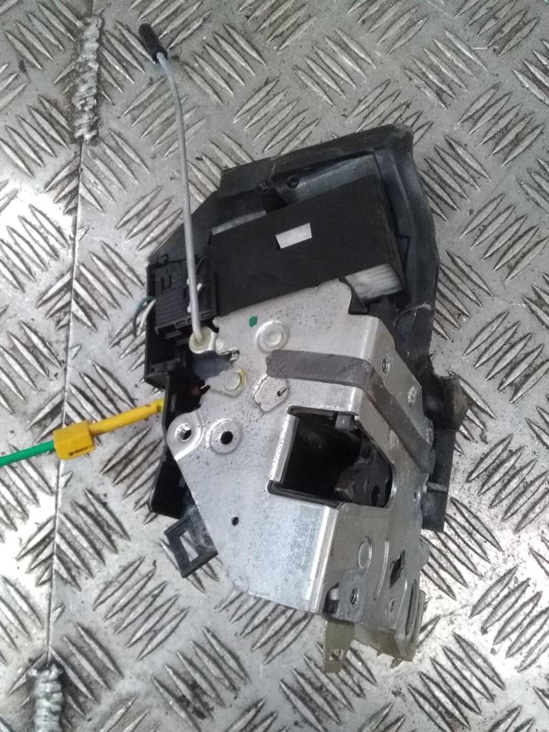 Serrure avant droit BMW SERIE 5 E39 PHASE 2  - 1