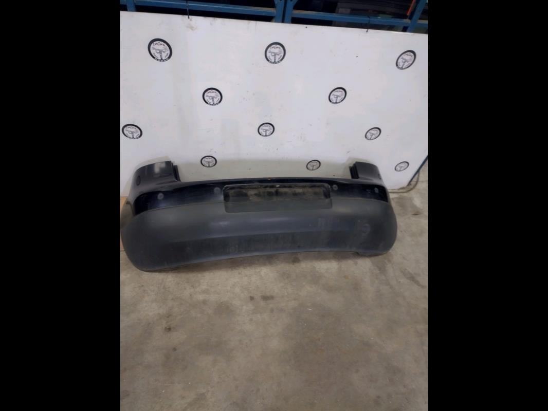 Pare choc arriere VOLKSWAGEN GOLF 5  - 1