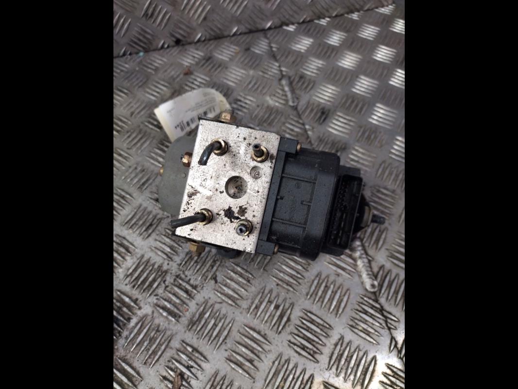 Bloc ABS (freins anti-blocage) MAZDA MX5 2 PHASE 2 CABRIOLET  - 1