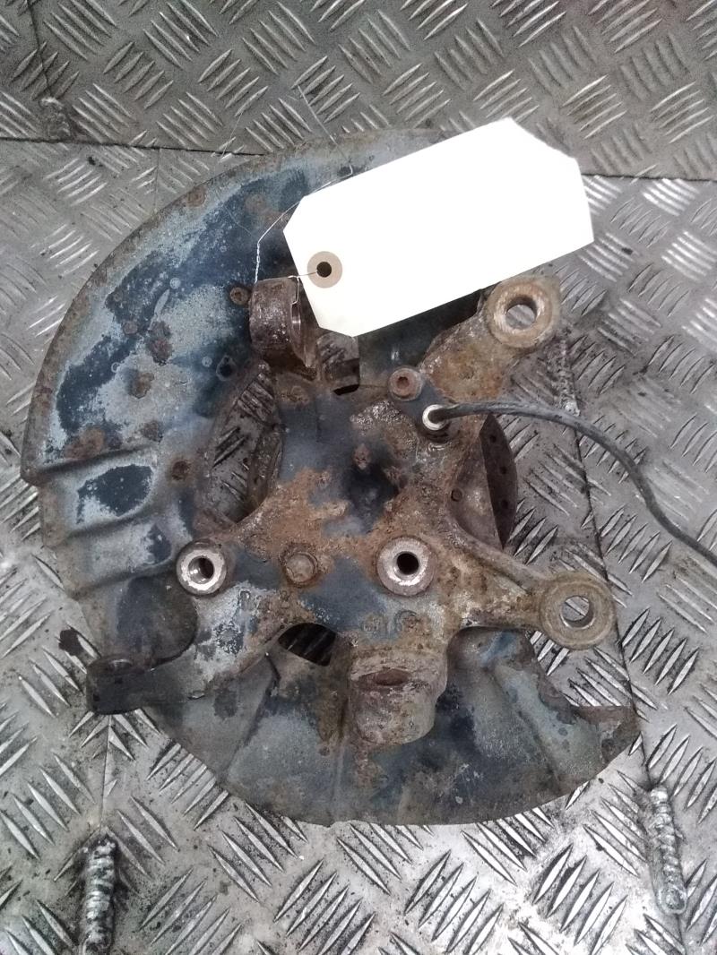 Moyeu avant gauche BMW SERIE 3 E36 COMPACT  - 1