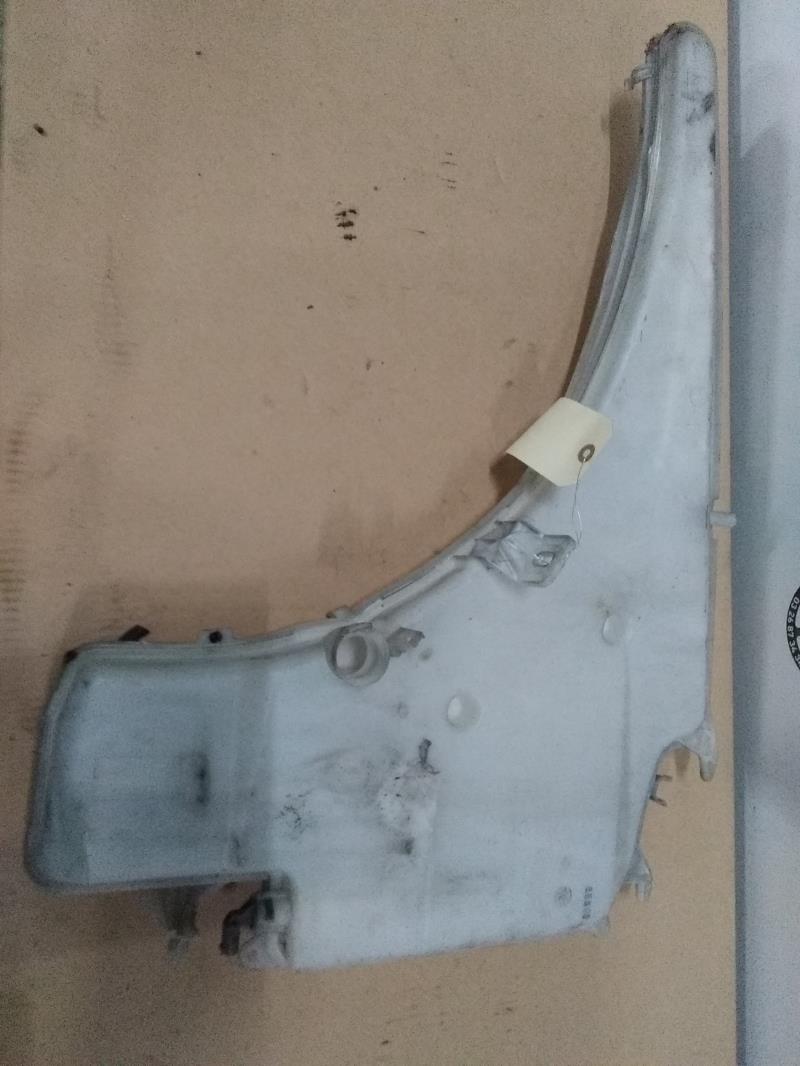 Vase de lave glace BMW SERIE 1 E87 PHASE 1  - 1