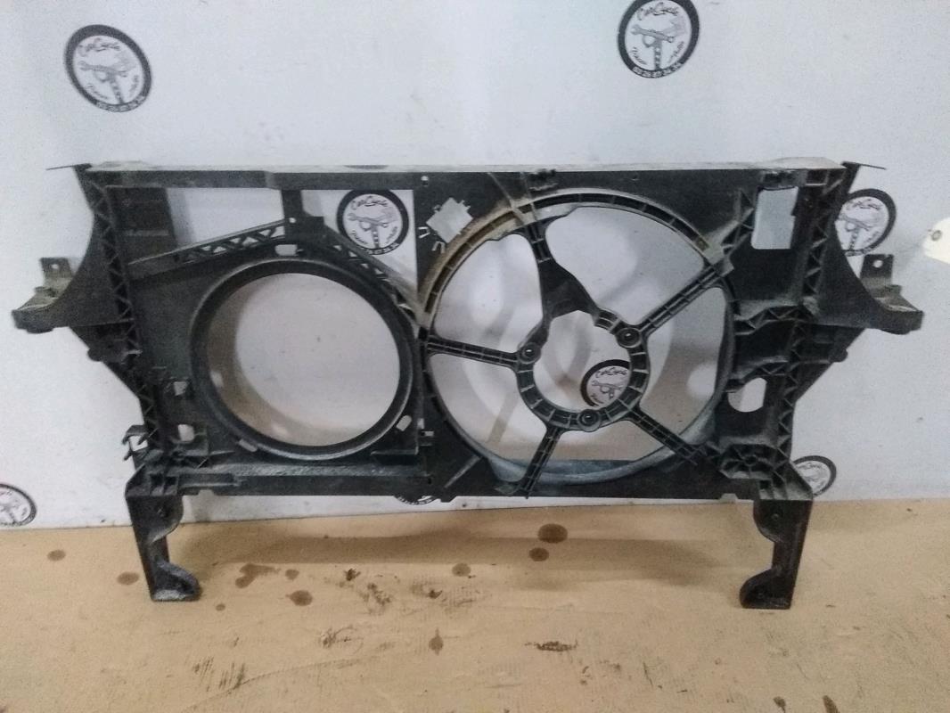 Support radiateur RENAULT   - 1