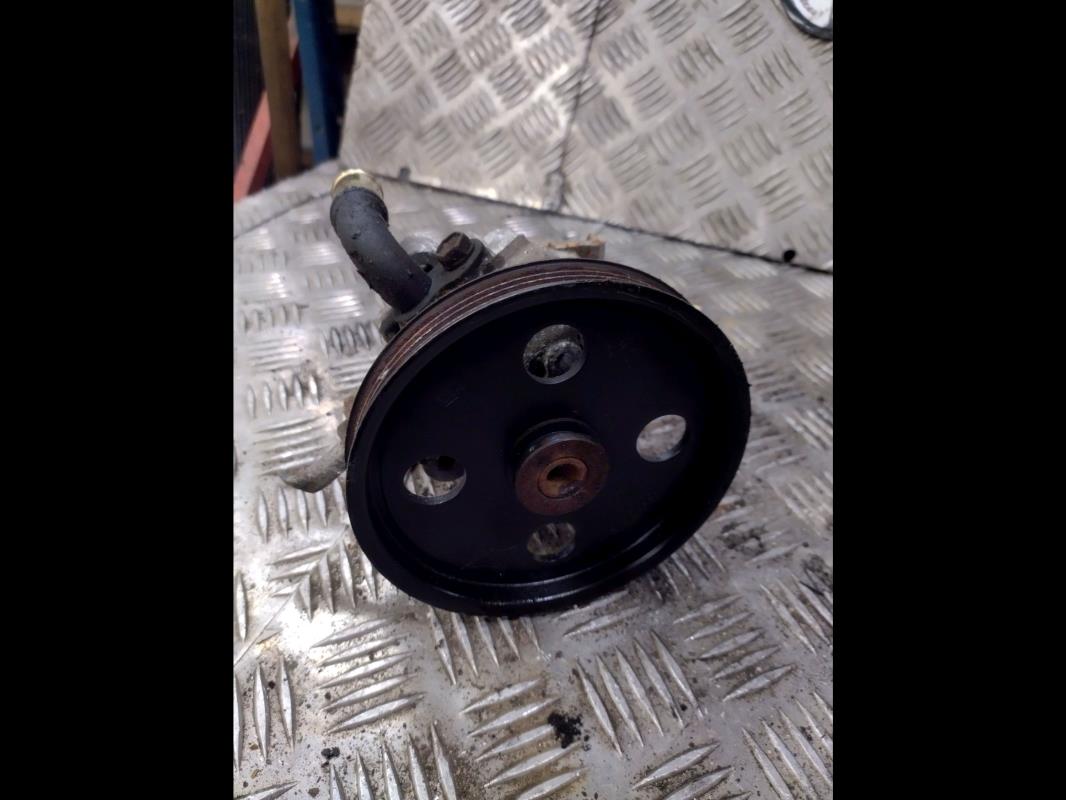 Pompe de direction CHRYSLER VOYAGER 4 PHASE 2  - 1