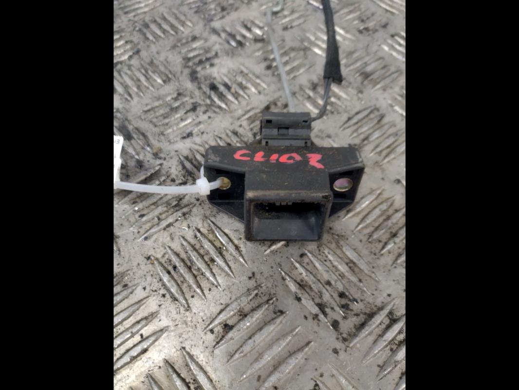 Serrure de hayon RENAULT CLIO 3 PHASE 1  - 1