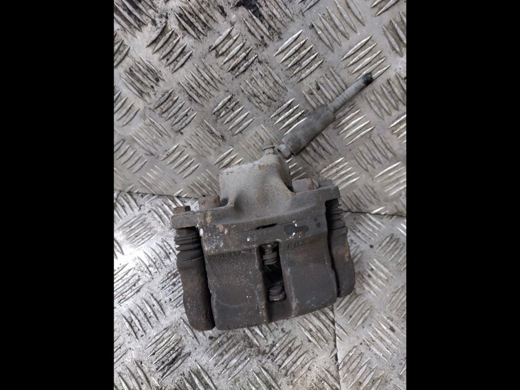 Etrier avant gauche (freinage) RENAULT CLIO 2 PHASE 2  - 1