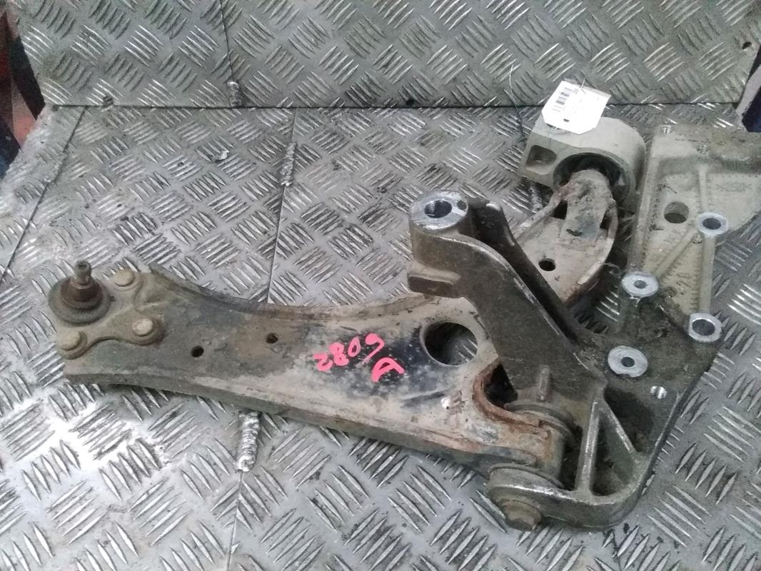 Triangle avant droit VOLKSWAGEN GOLF 5  - 1