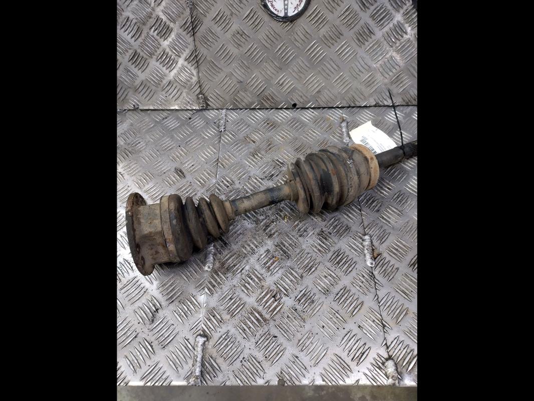 Cardan gauche (transmission) NISSAN TERRANO 2 PHASE 4  - 1