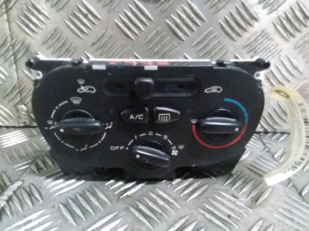 Commande chauffage PEUGEOT 206+  - 1