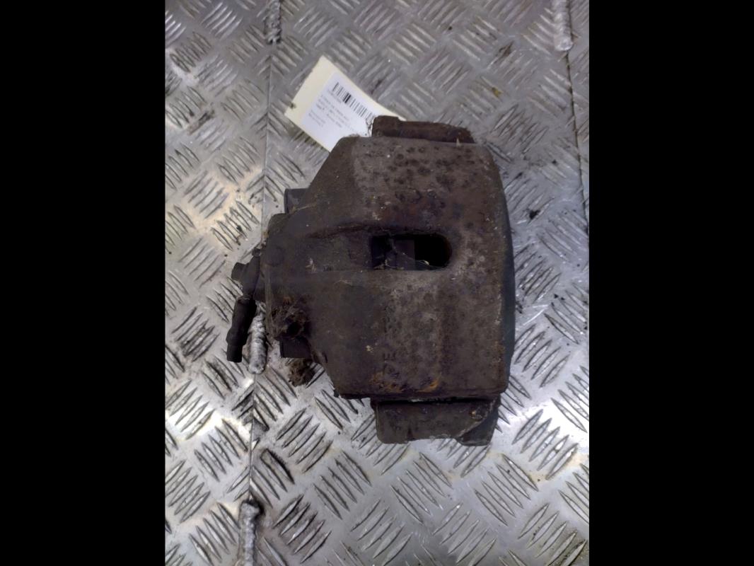 Etrier avant droit (freinage) AUDI A3 2 PHASE 1  - 1
