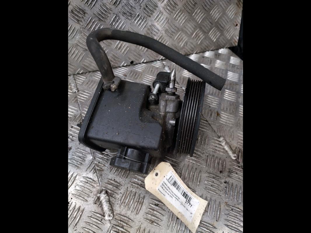 Pompe de direction MERCEDES VITO 639 PHASE 1  - 1