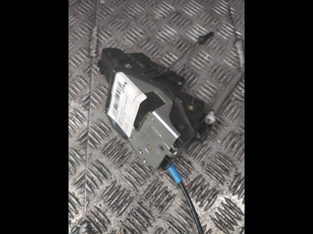 Serrure arriere gauche BMW SERIE 3 E46 PHASE 2  - 1