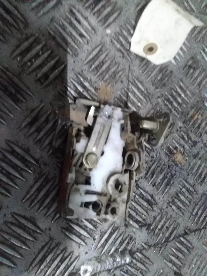 Serrure avant droit CITROEN SAXO PHASE 1  - 1