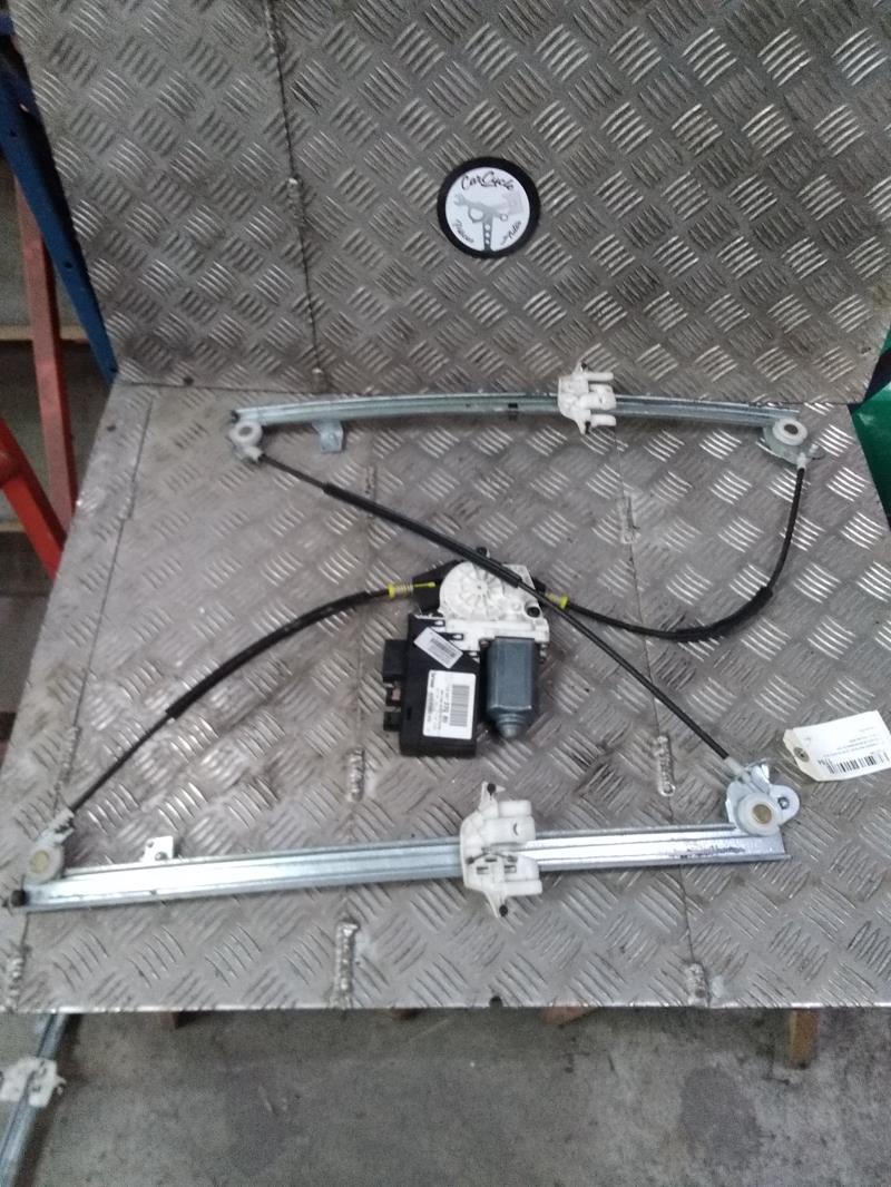 Leve vitre electrique avant gauche CITROEN C8  - 1