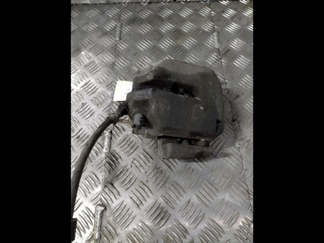 Etrier avant gauche (freinage) BMW SERIE 5 E39 PHASE 2  - 1